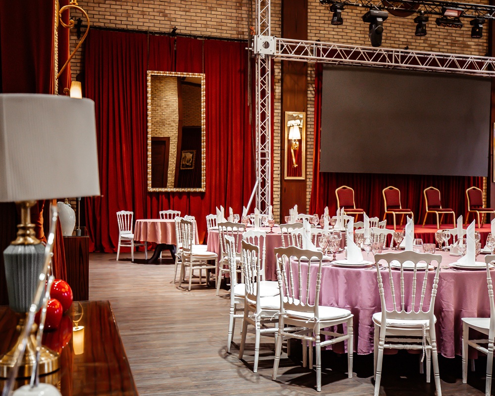 Blog: Audio Visual Checklist for Conferences and Weddings